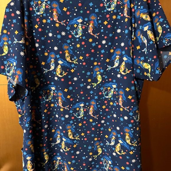 Mermaids!! - Picture 2 of 3